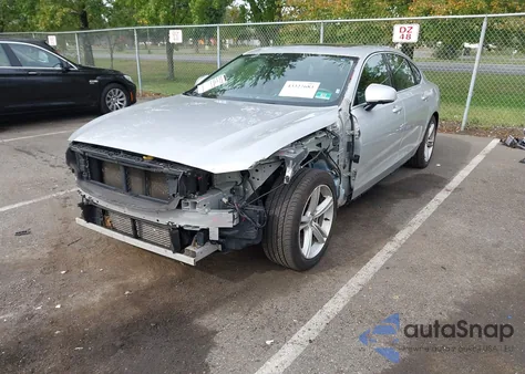 2018 Volvo S90 T5 Momentum z USA, uszkodzony, nr VIN LVY982MKXJP021205